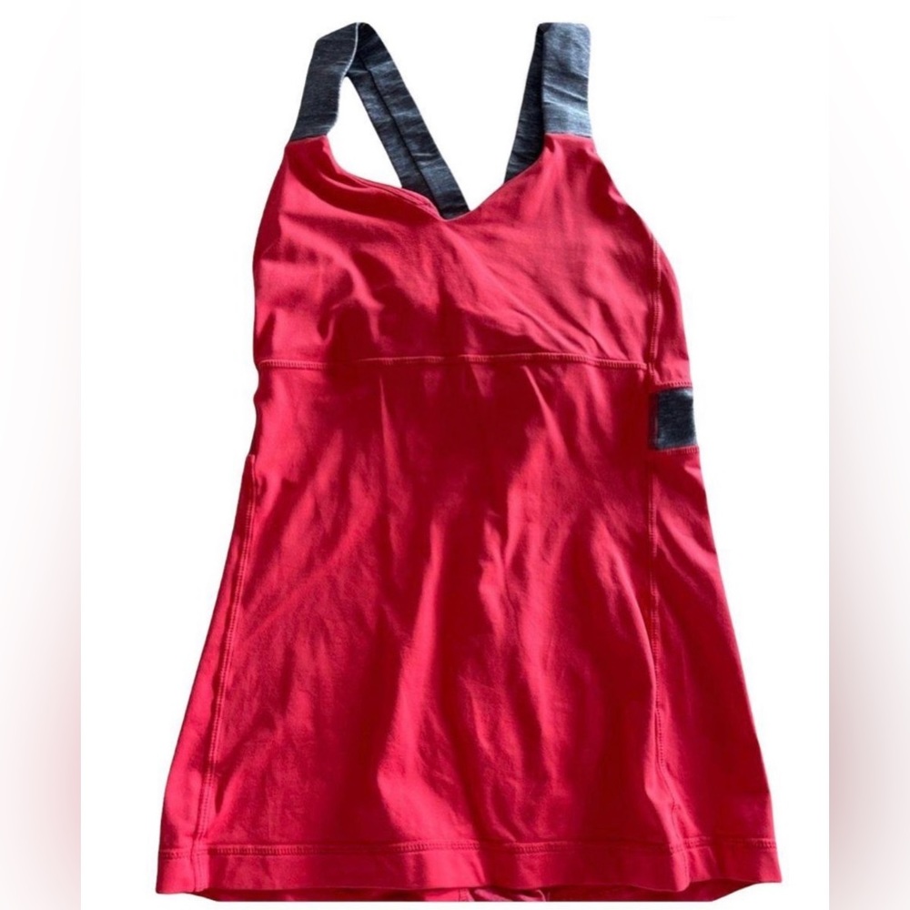 Lululemon tank